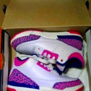 Children's Jordan retro 3